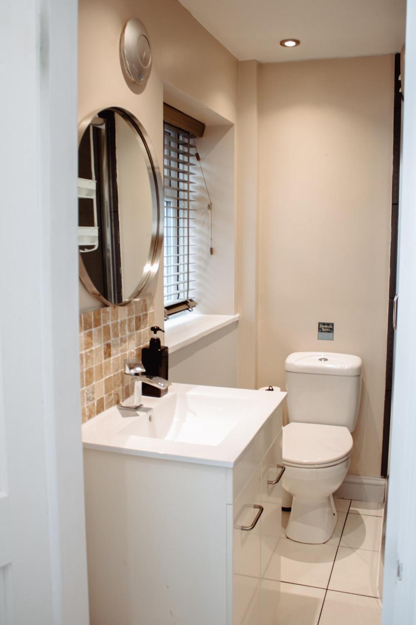 Spacious Flat With Free Parking Apartment Harrogate Luaran gambar